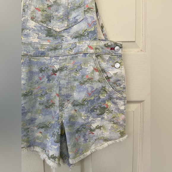 Pilcro x Anthropologie pastel floral pattern denim overalls short size 30 - Picture 6 of 11